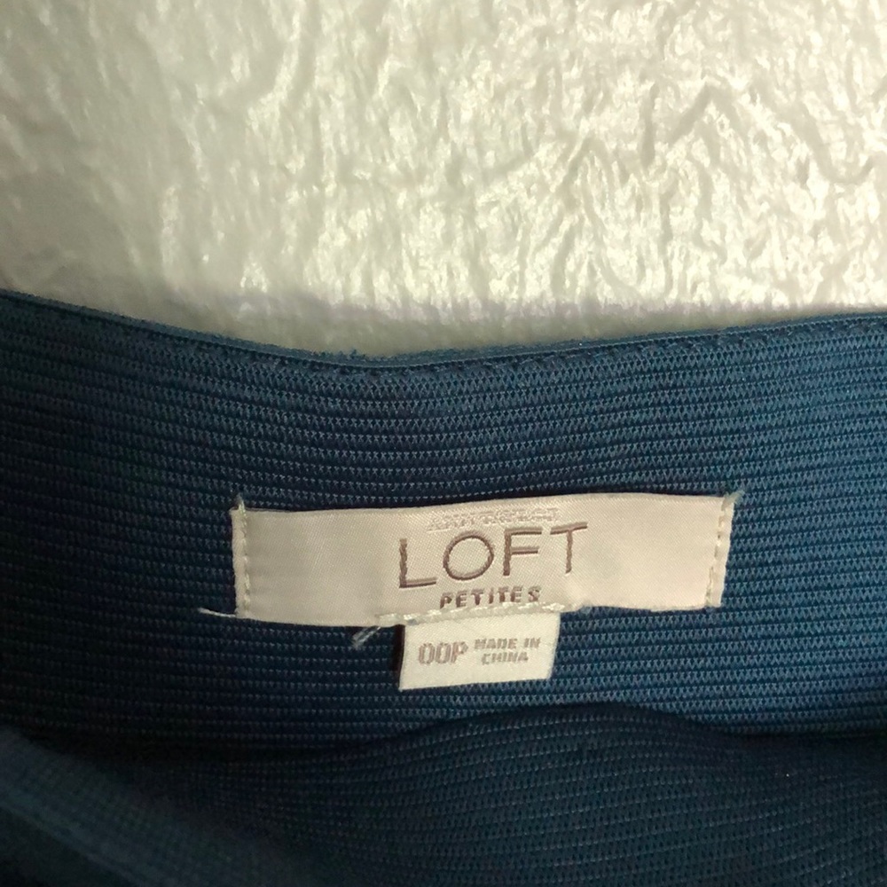 Loft Skirt - Picture 4 of 7
